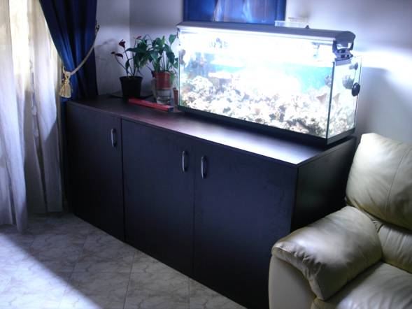 Mobile per acquario fai da te