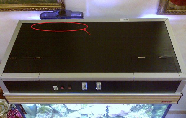 plafoniera per acquario chiuso