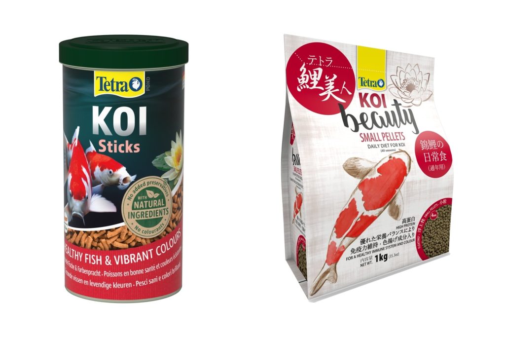 Tetra Koi Sticks e Koi Beauty Small Pellets, mangimi bilanciati per carpe koi in laghetto ornamentale