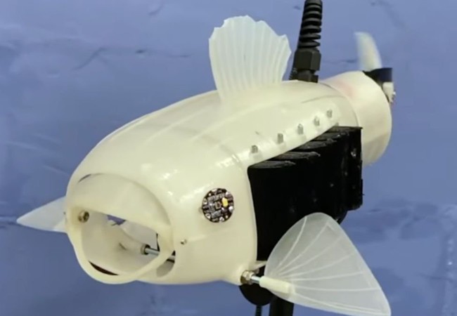 gillbert pesce robot mangia plastica